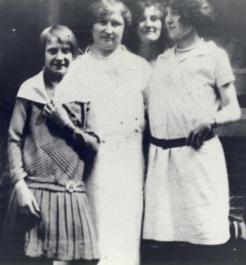 Waclawa Zawodny and Daughters
